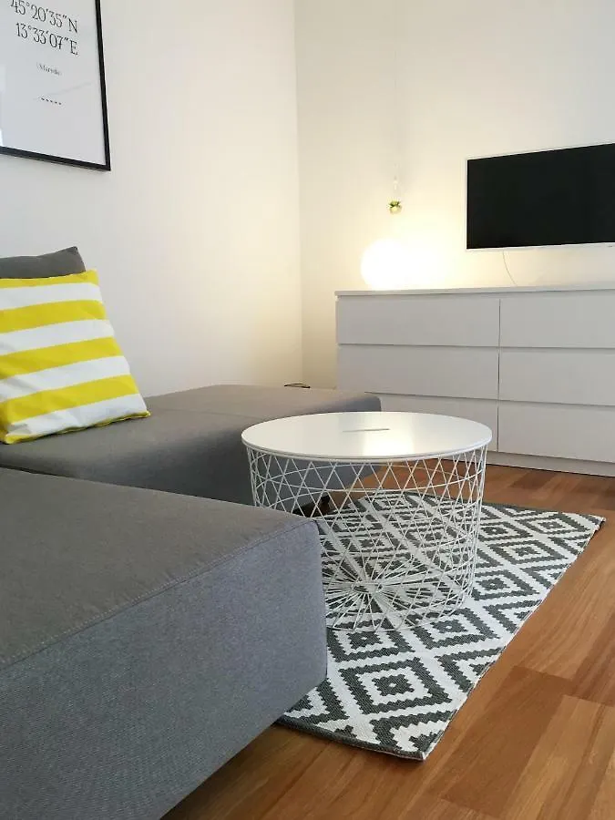 Apartment The Place Novigrad