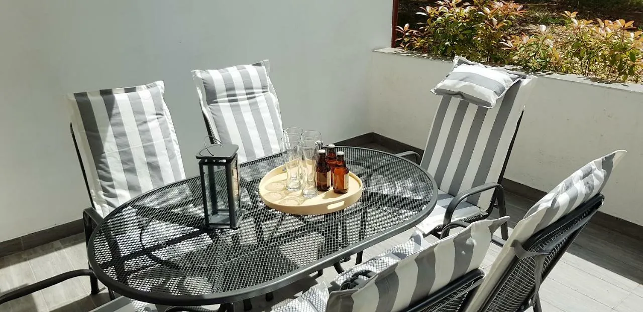 Apartment The Place Novigrad