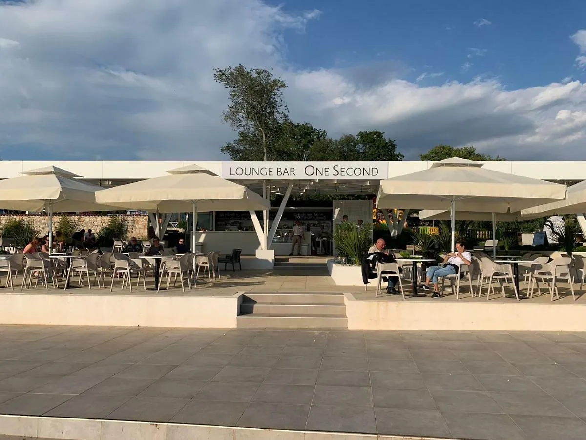 Apartment The Place Novigrad  Croatia